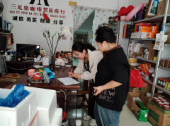 清风街道汇景社区开展“建牢食安防地” 